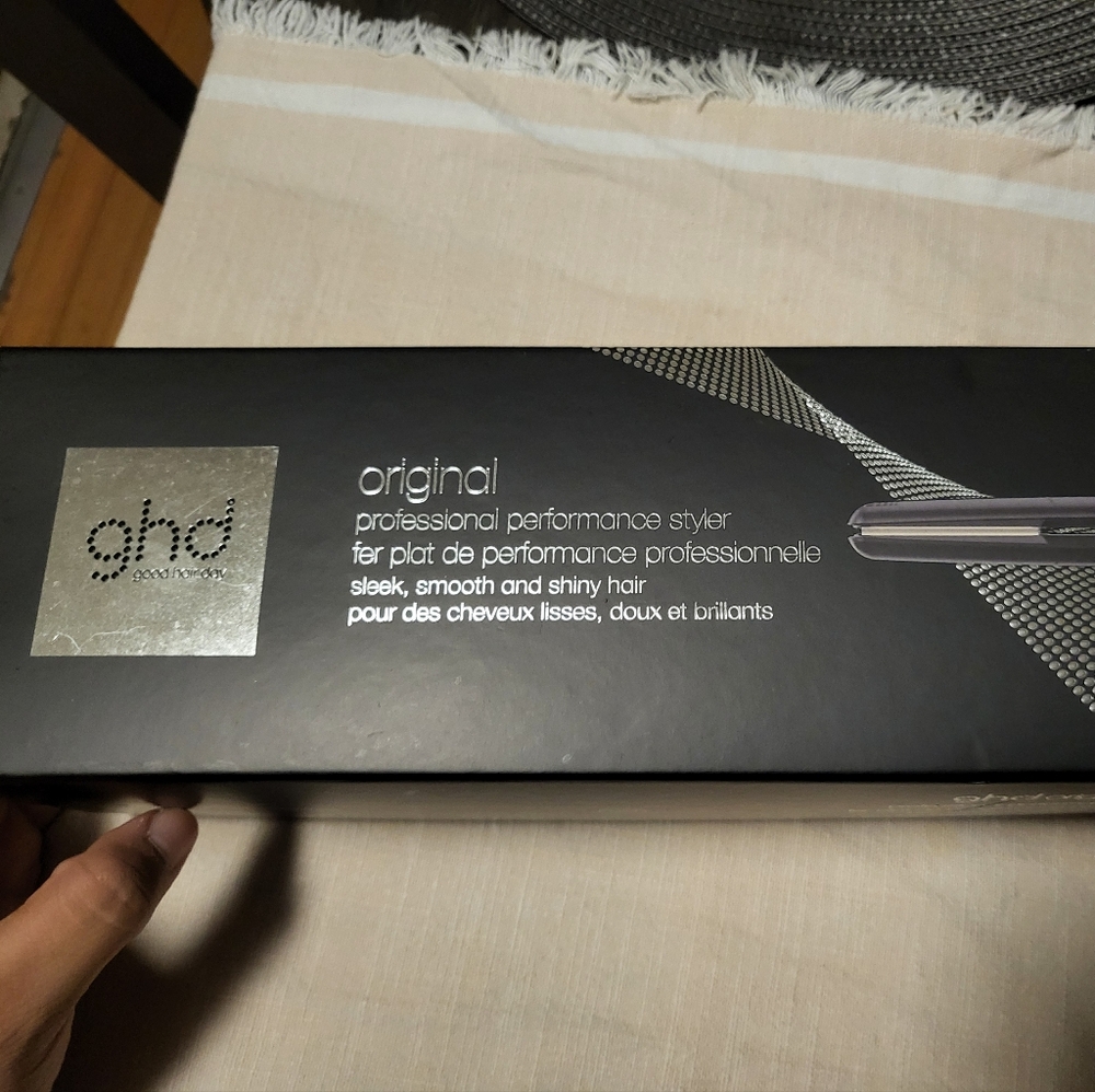 ghd Original Professional Styler - 1" Straightener